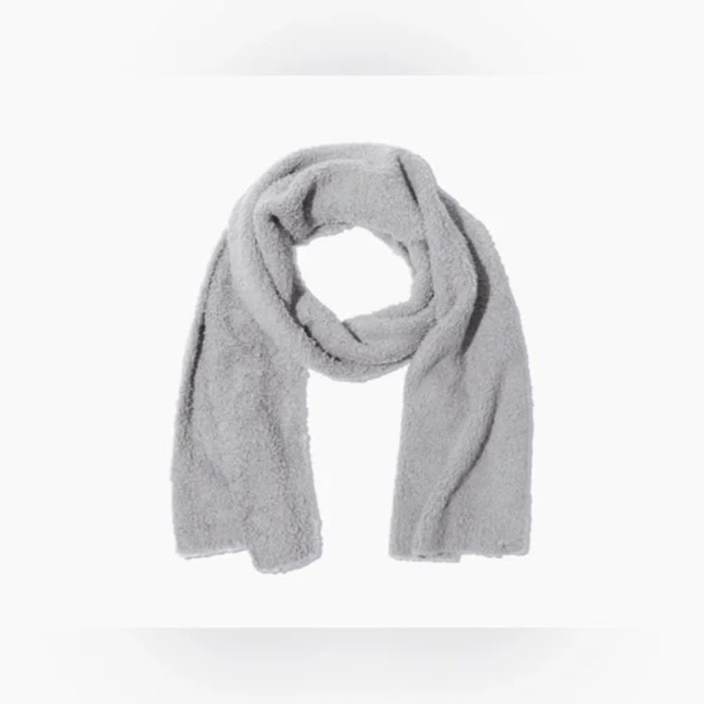NWT Barefoot Dreams CozyChic Scarf Fuzzy Grey